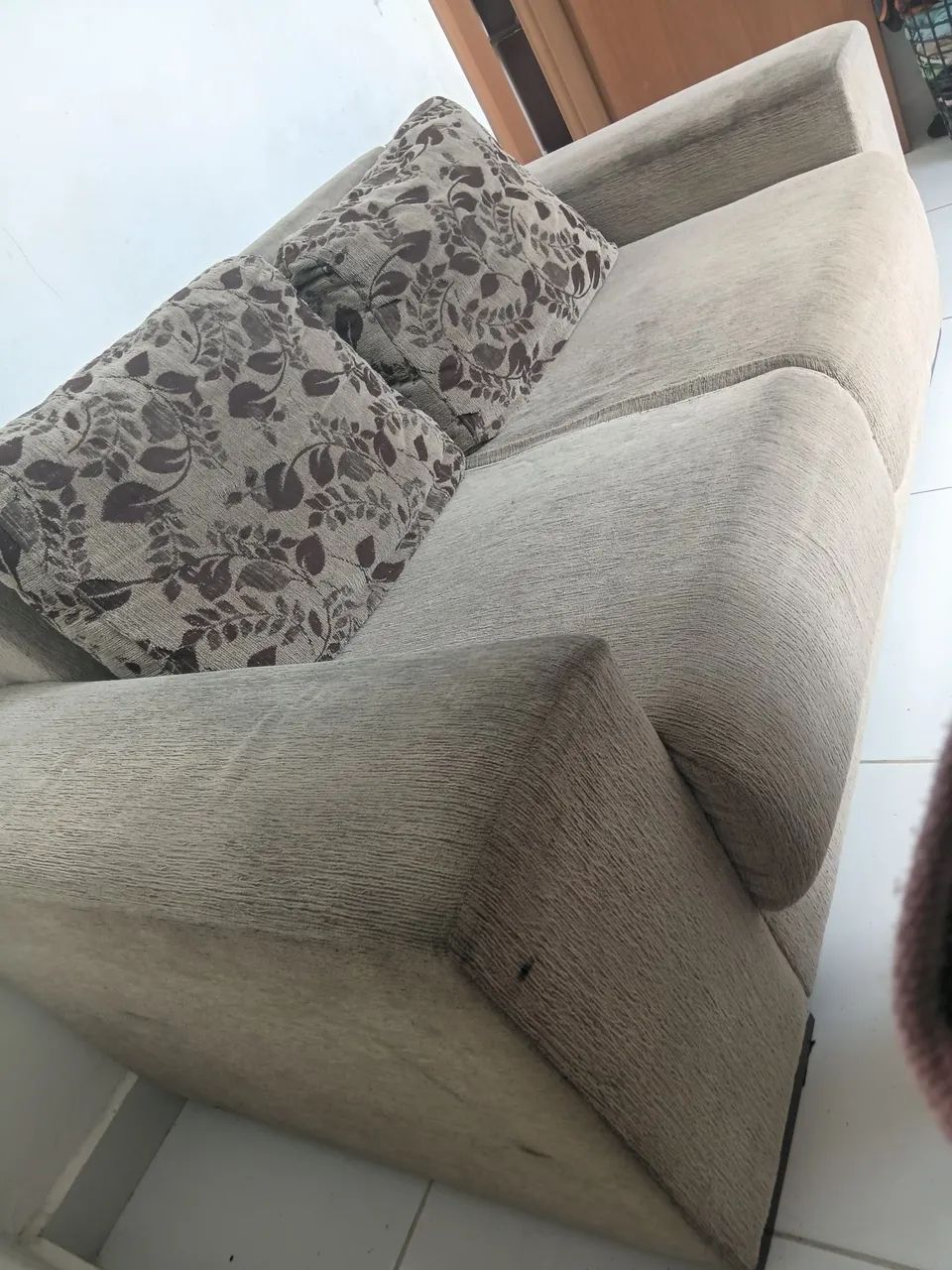 SOFA DE 2 LUGARES 