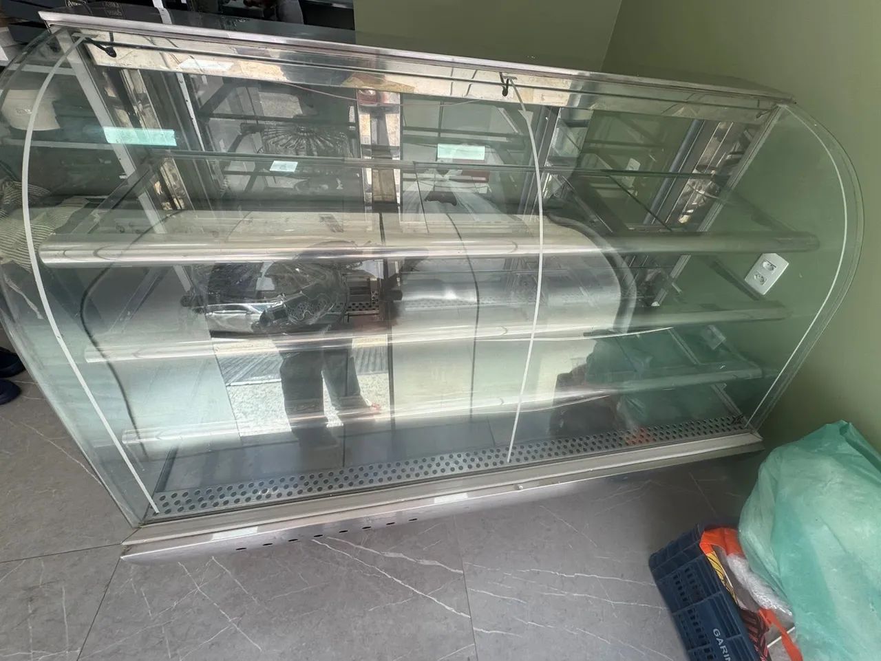 Vitrine ,expositor para padaria  e restaurante - Foto 2