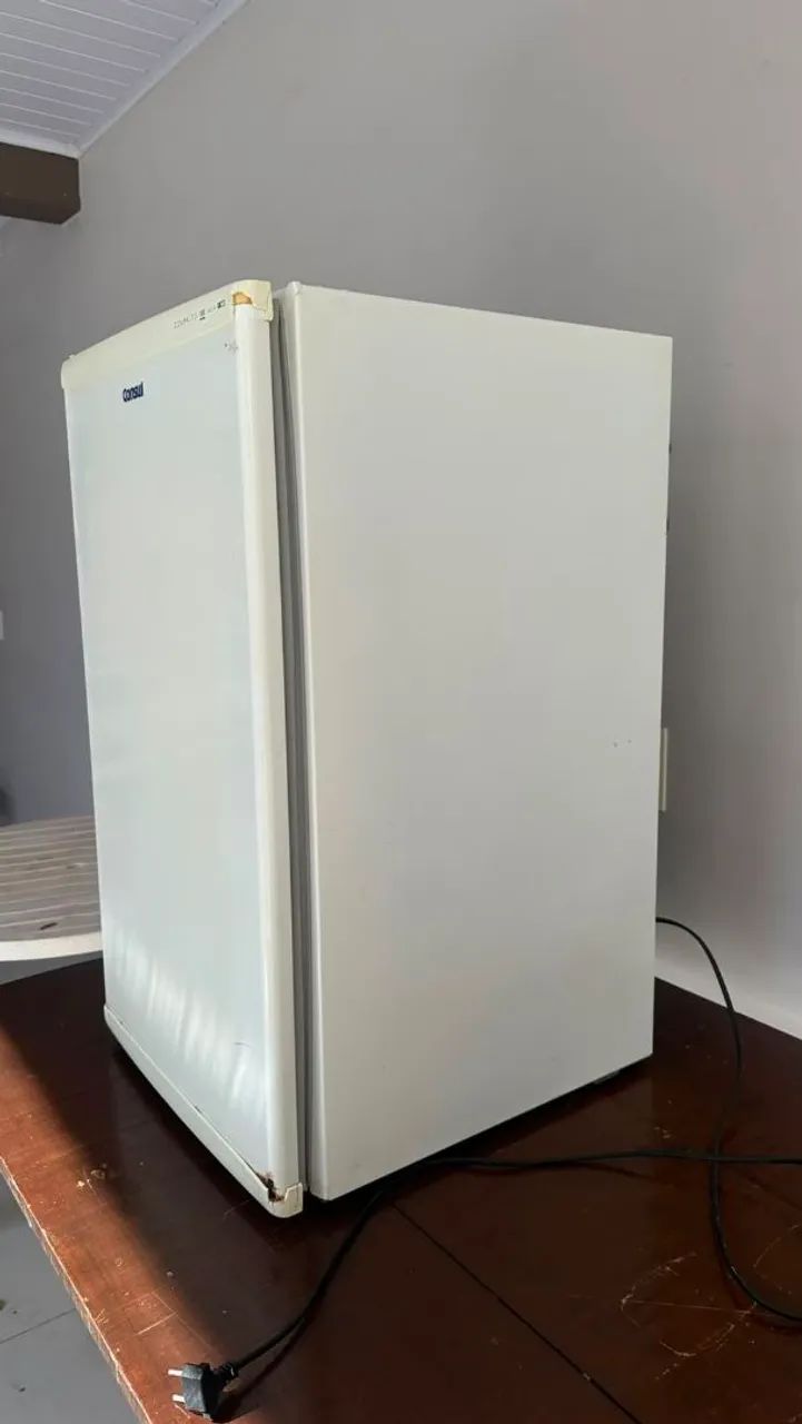 Vendo freezer Consul Compacto 100 litros, - Foto 3