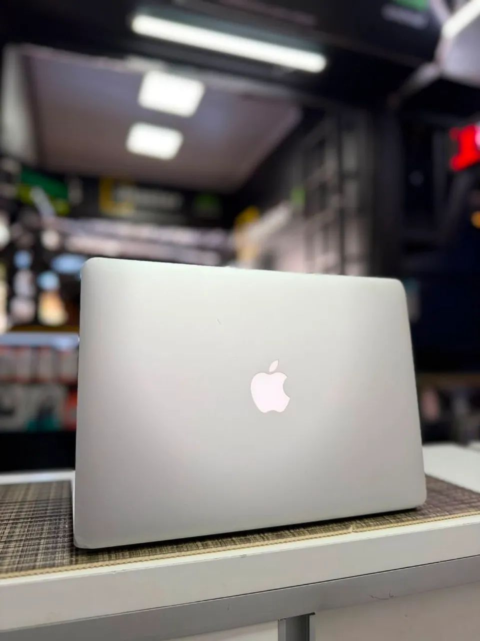 MACBOOK AIR 2017<br>R$ 1.699,00
