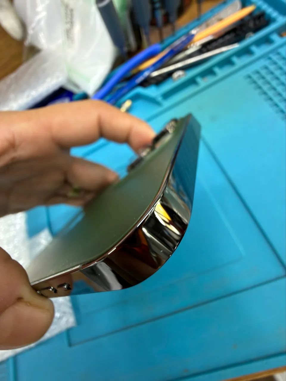 Peça de reposição - Carcaça iPhone 13 pró max completa! - Foto 5