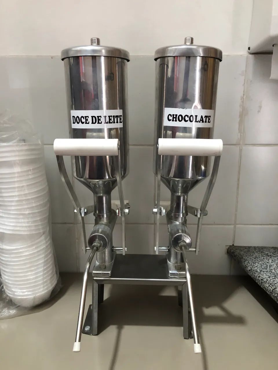 VENDE-SE MAQUINÁRIOS DE CHURROS