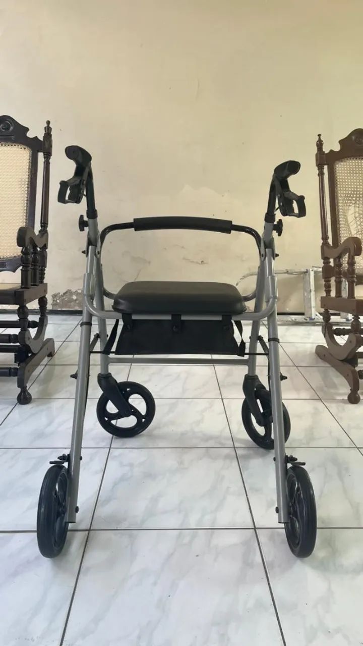 Andador Mercur com 4 Rodas, Assento e Cesta - Foto 2