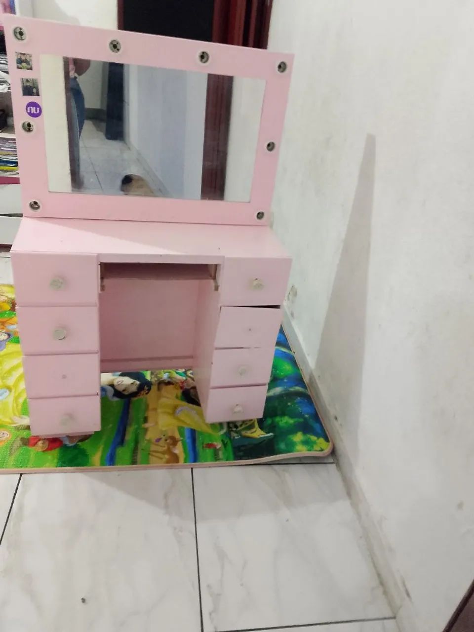 Penteadeira infantil Rosa bebê pra retirar 