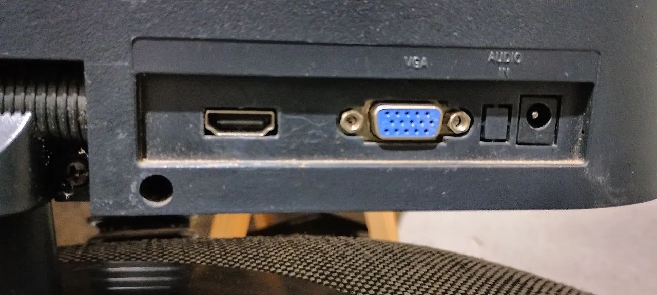 monitor Bluecase 15.4  - Foto 2