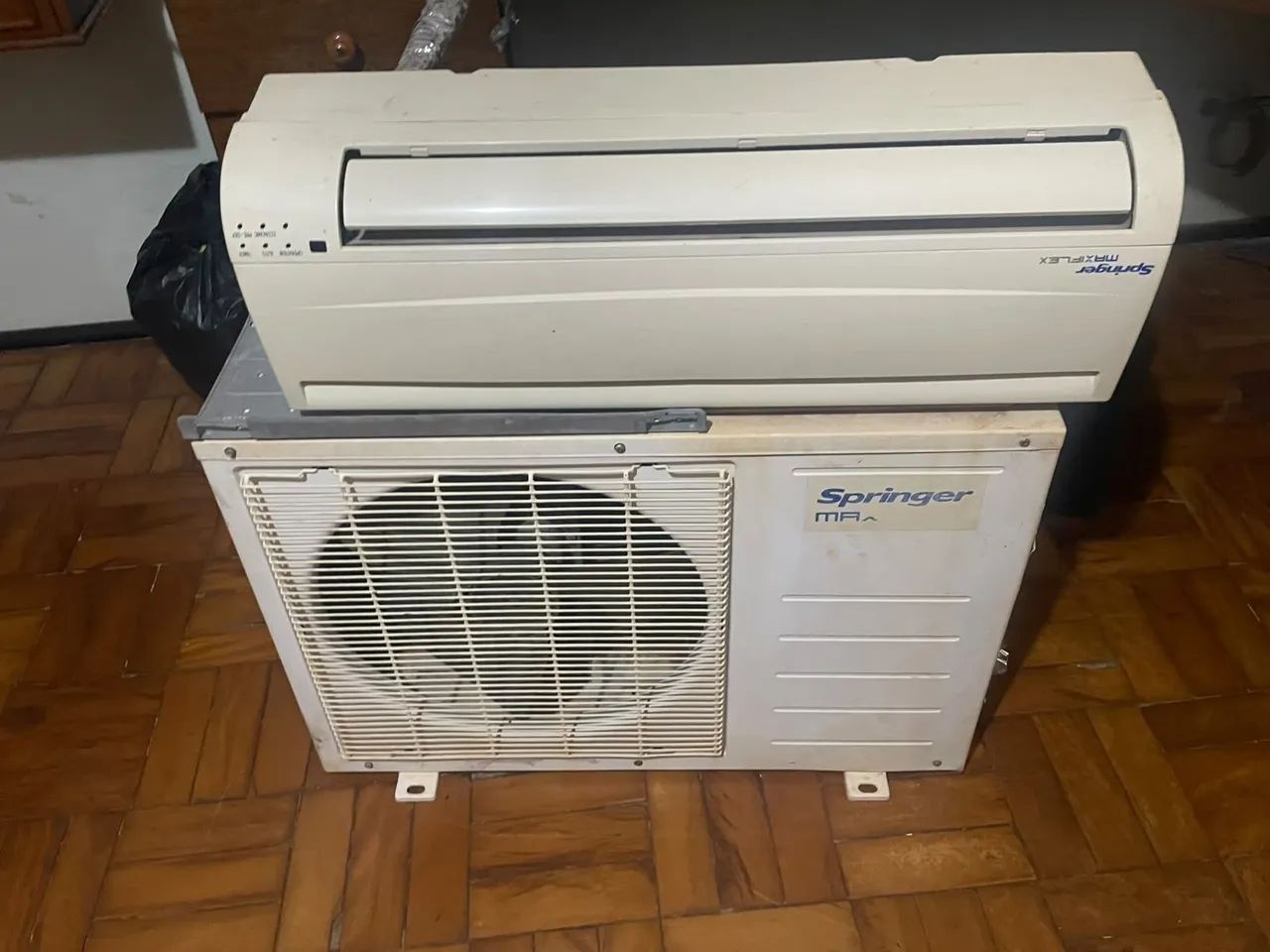 Ar condicionado 