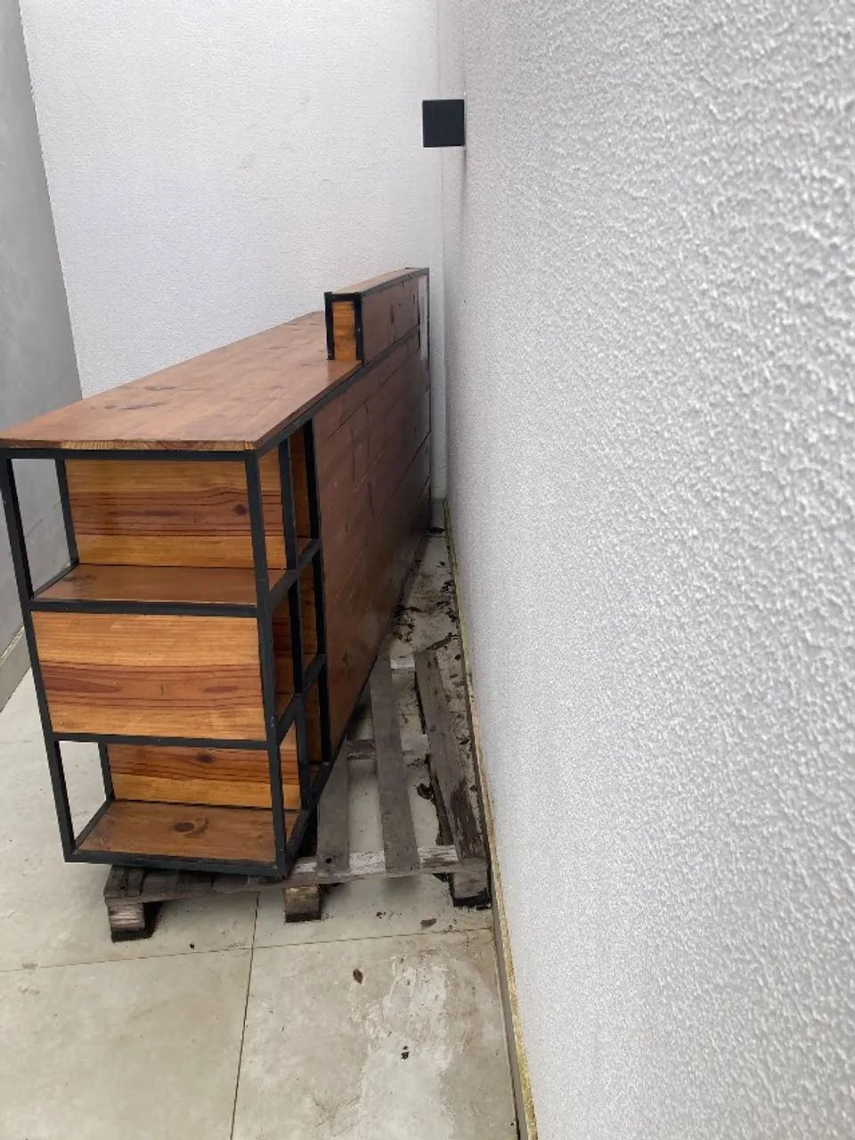 Balcão de bar e cafeteira 