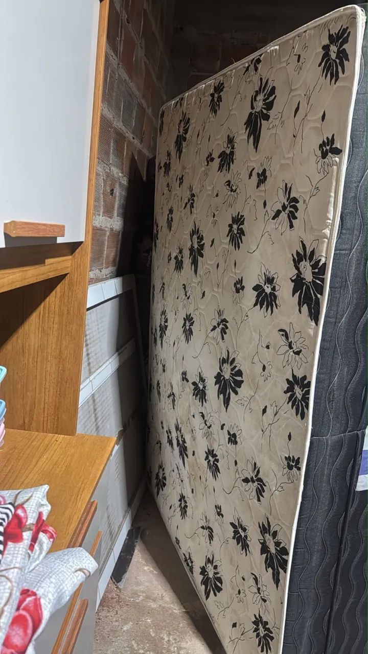 Cama de casal super conservada  - Foto 4