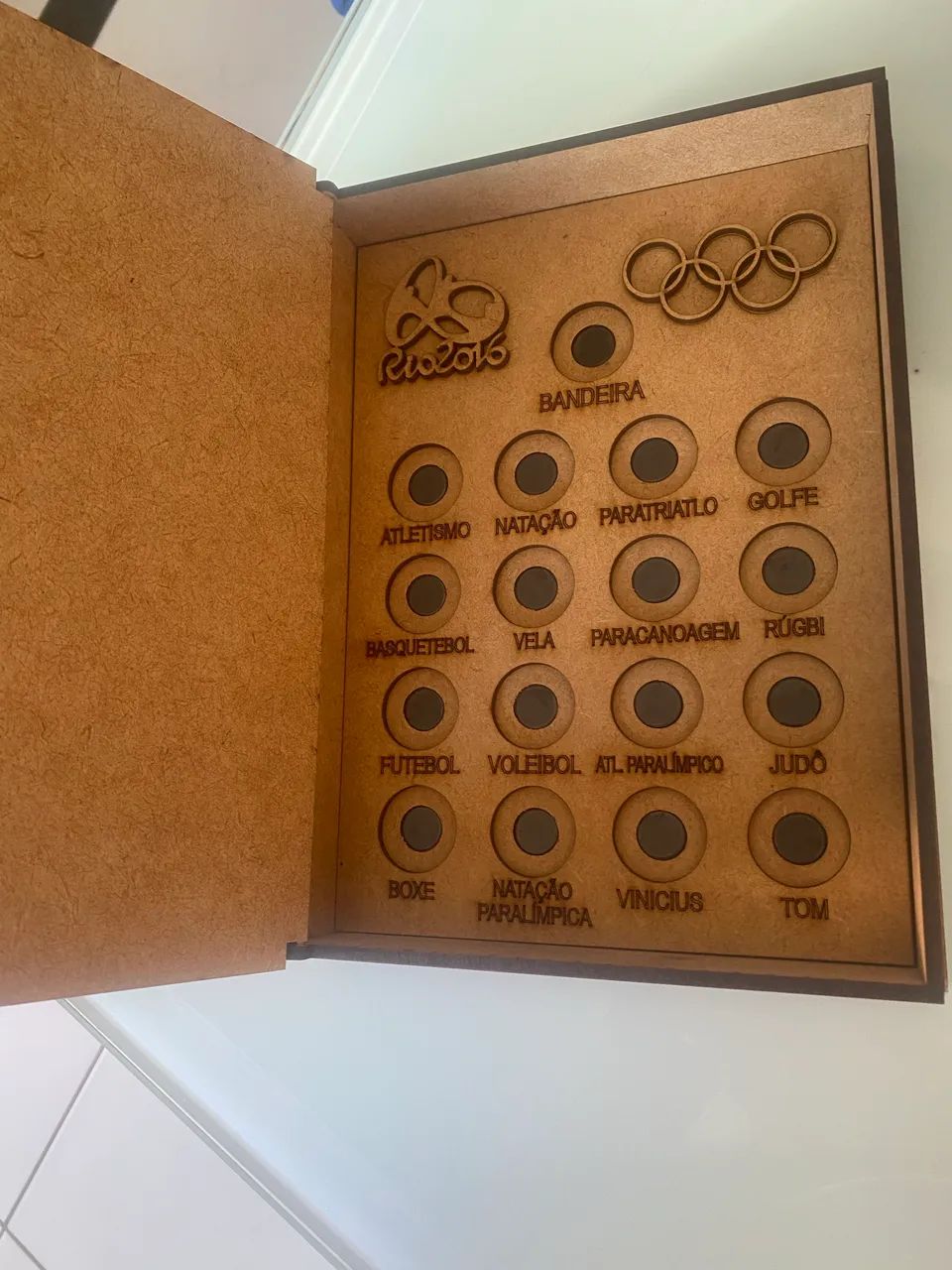 Expositor de madeira para moedas colecionador  - Foto 5