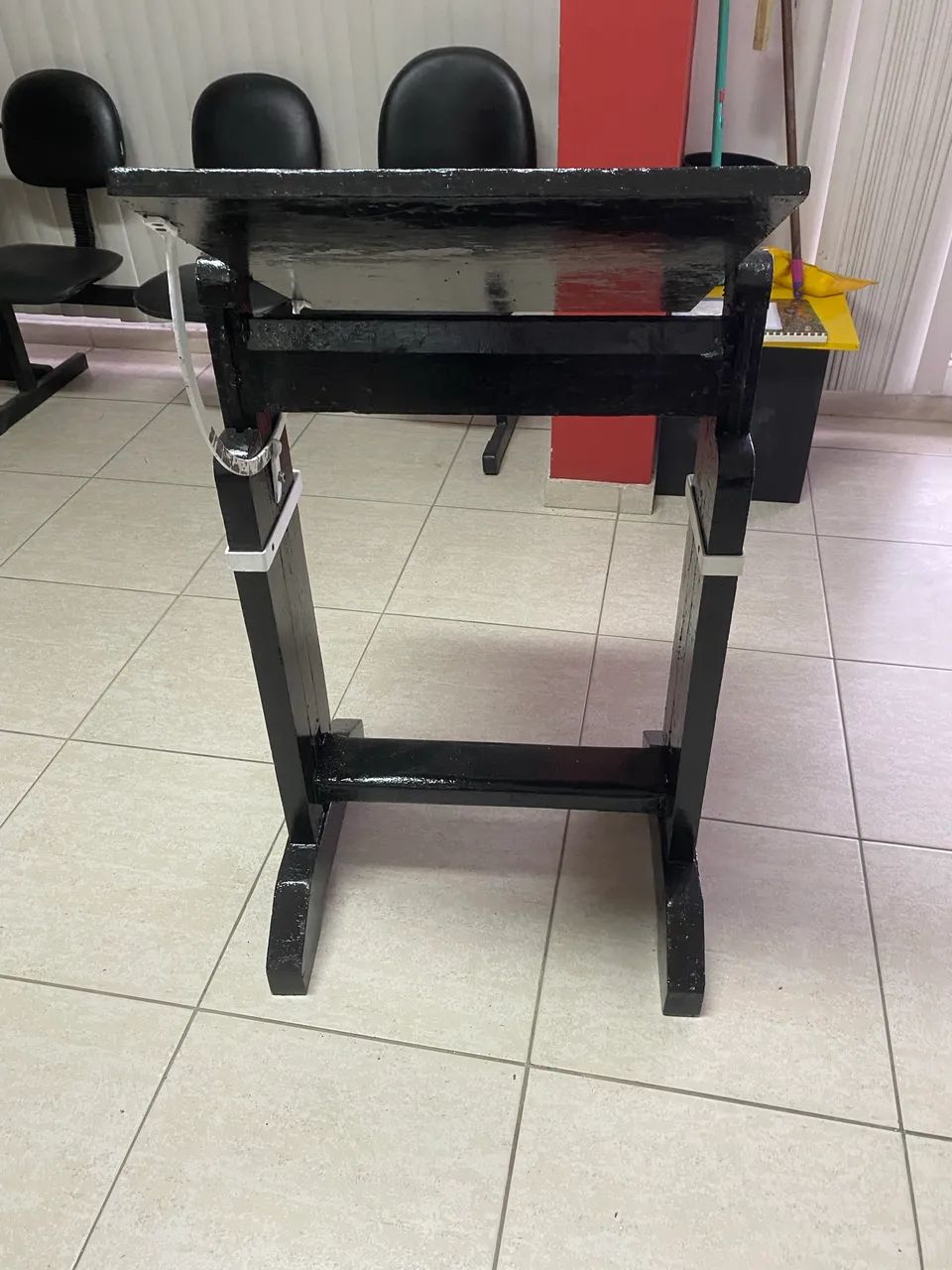 Cavalete para pinturas 