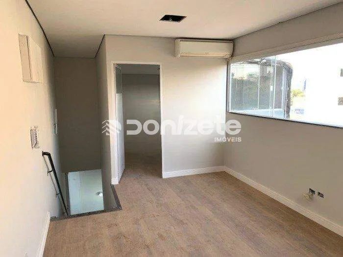 Sala Comercial para Alugar no Jardim em Santo André - R$ 3.200/mês