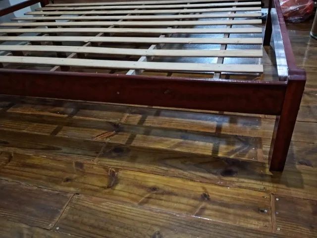 Cama maciça