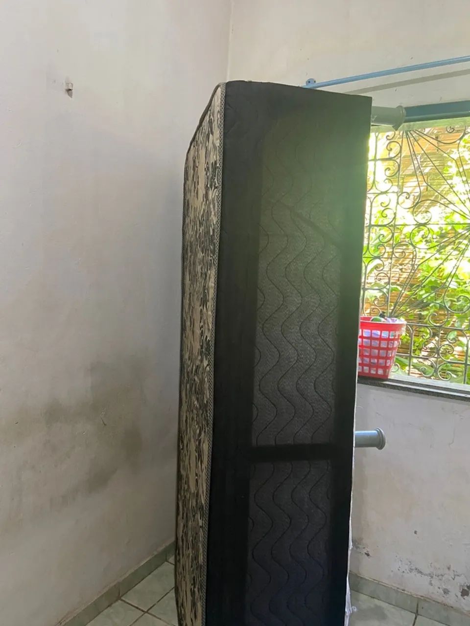 Vendo essas camas de solteiro 