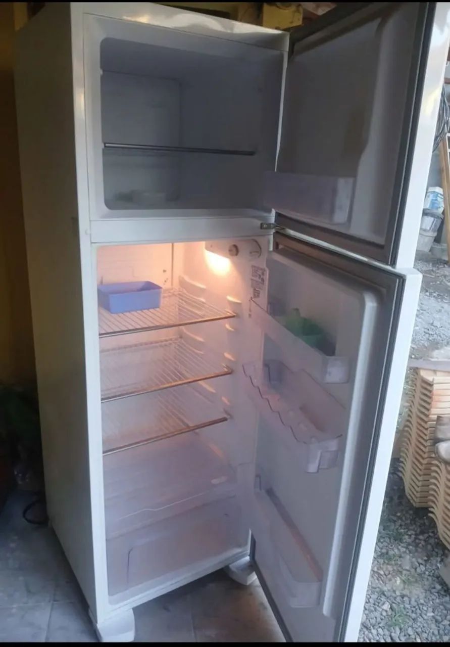 Geladeira Duplex Cycle defrost 