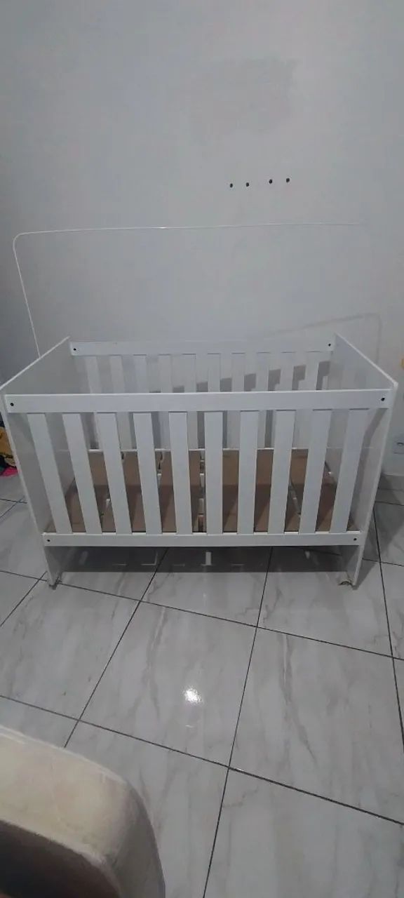 Berço (três níveis)