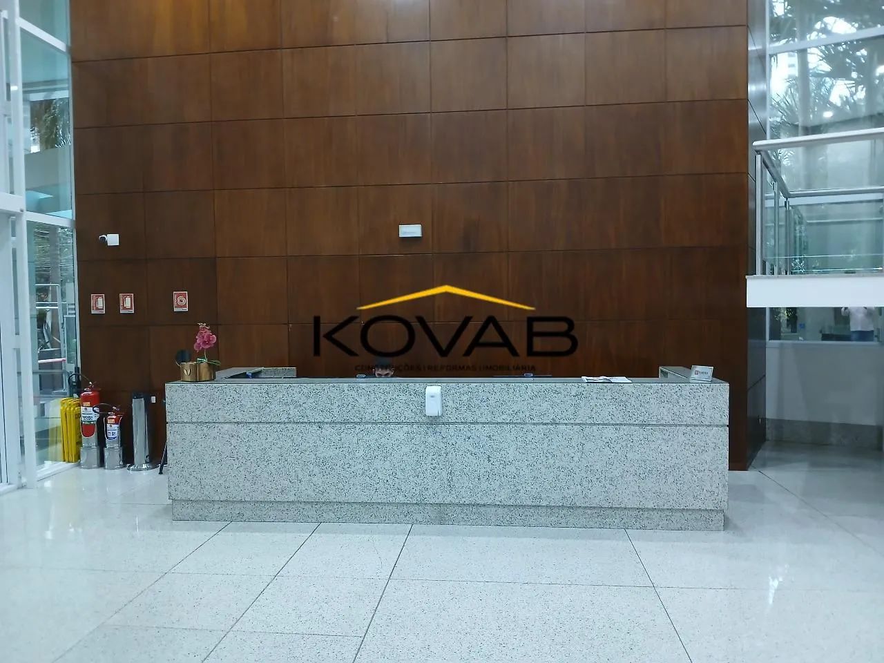 Conjunto Comercial para Locação 133m² | Brooklin  Berrini | Sala Pronta Mobiliada com Vaga - Foto 5