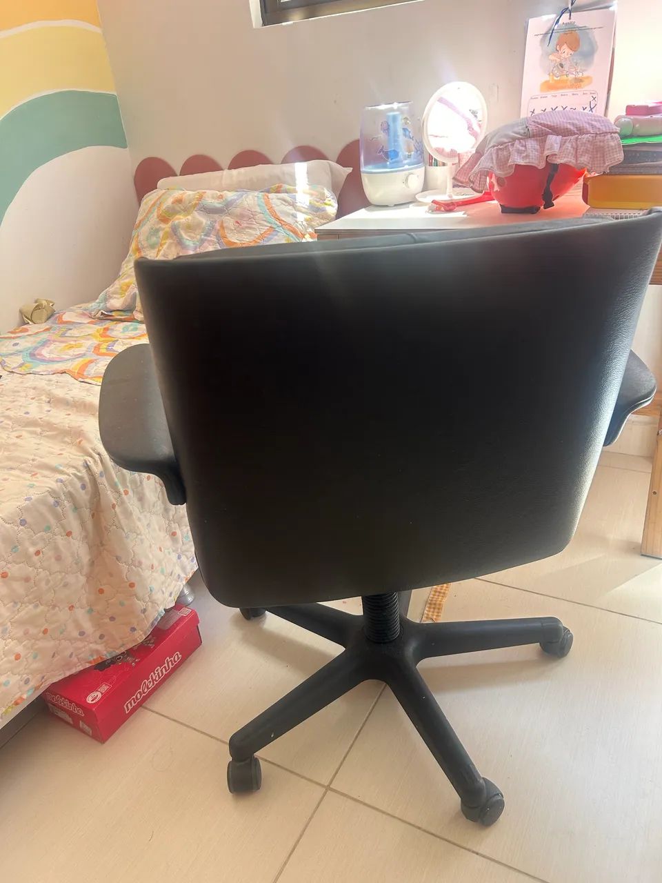 Cadeira escritório giratória - Foto 4