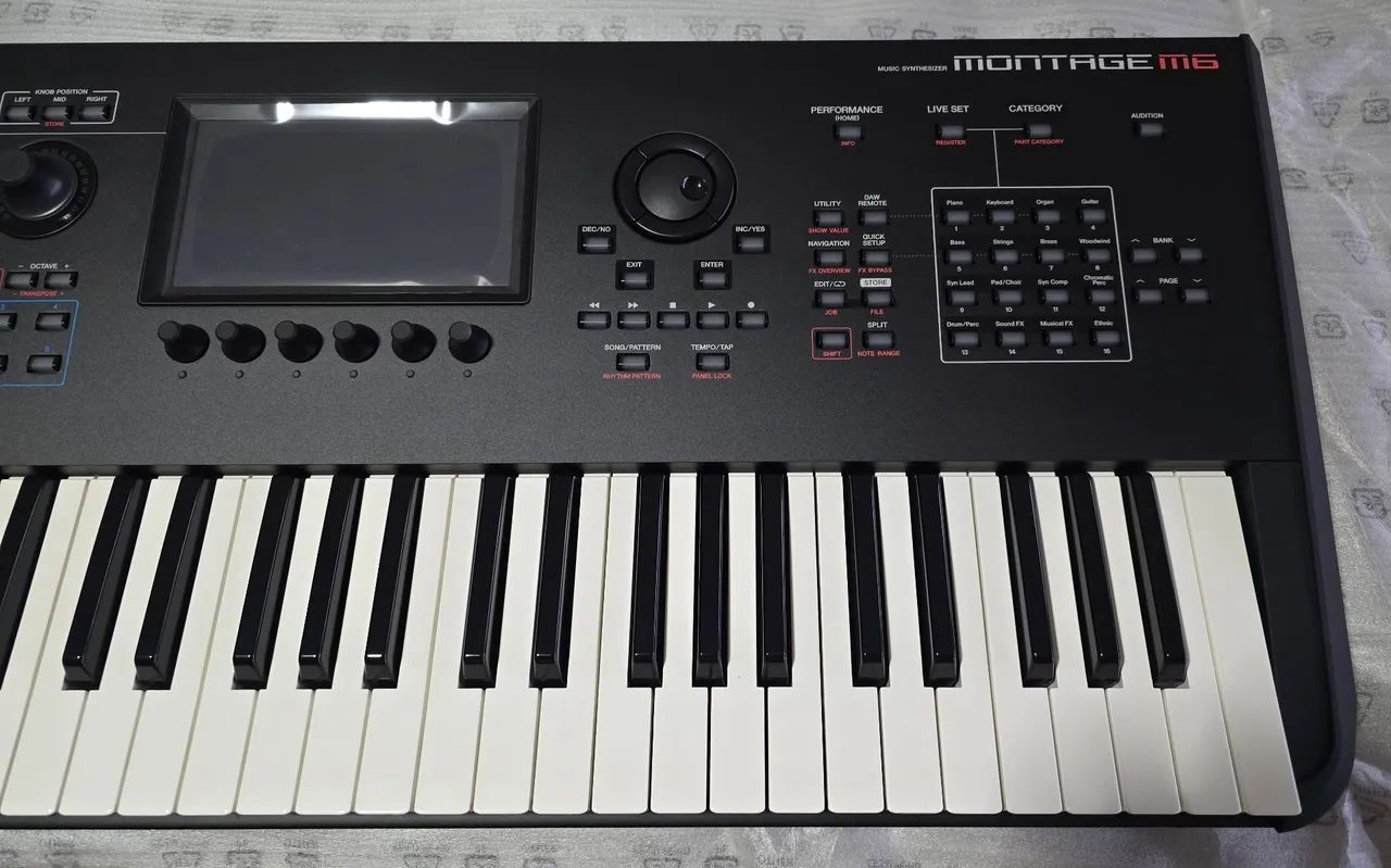 Teclado Yamaha Montage M6 zero - Foto 2