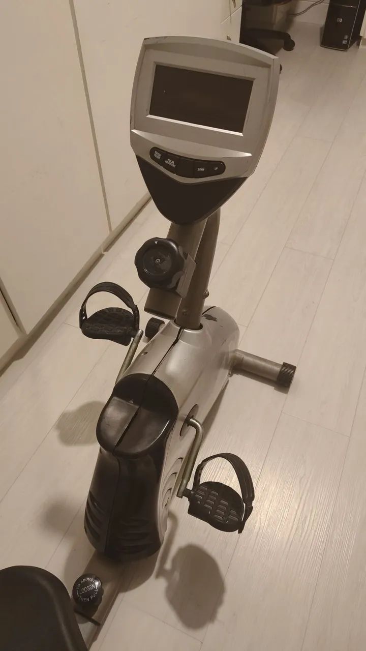 Bicicleta ergométrica  - Foto 3