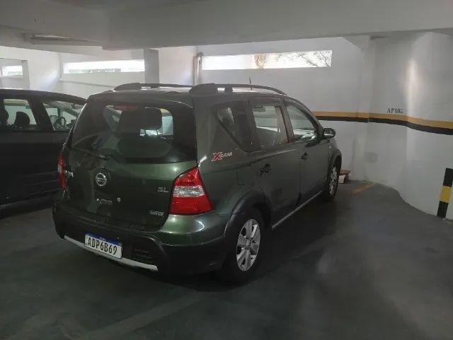 Nissan Livina 1.6 16V FLEX 2011