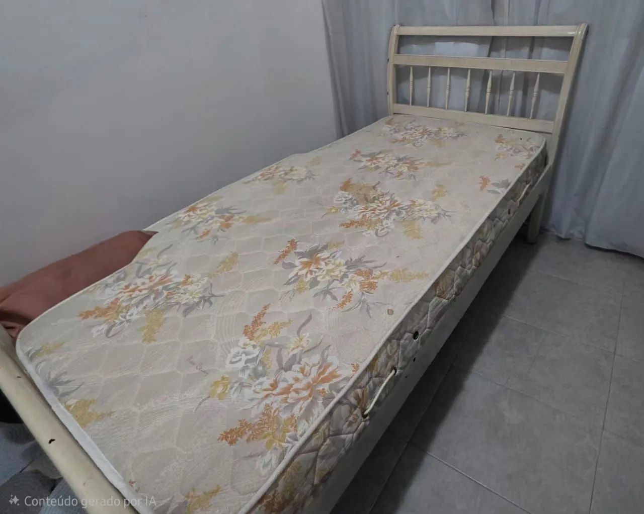 CAMA DE SOLTEIRO DE MADEIRA - 2 Unidades - Foto 2
