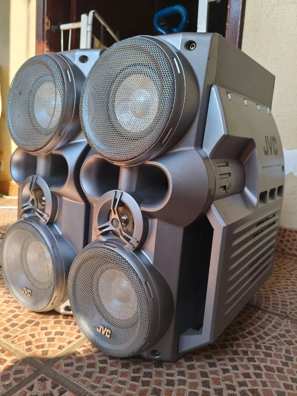 PAR JVC RARAS - Foto 2