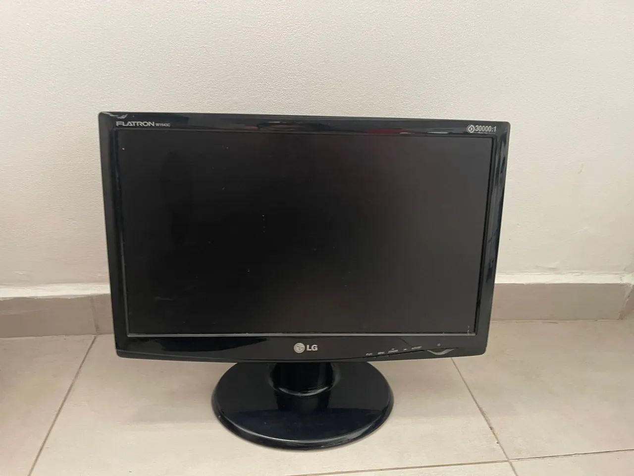 Vendo monitor LG - Foto 3