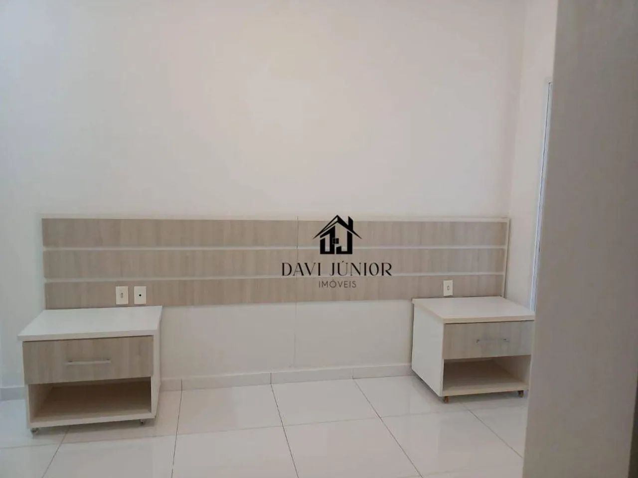 Casa com 3 dormitórios para alugar, 200 m² por R$ 7.089,00/mês - Condomínio Villa dos Ingl - Foto 2