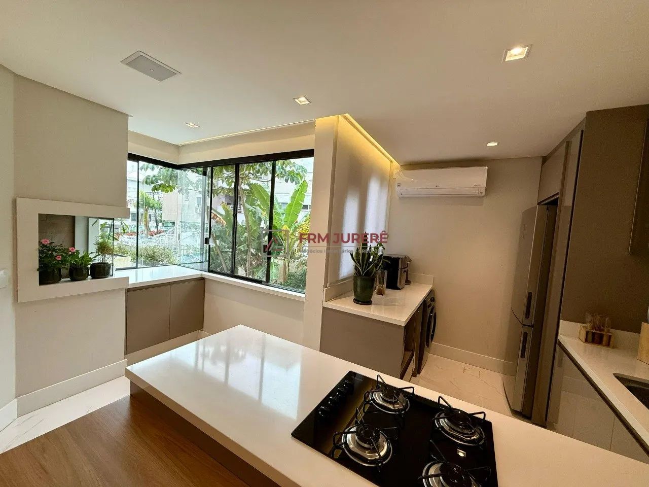 Apartamento com 2 quartos, sendo 1 suíte à venda, 63m² por R$ 1.380.000 - Edifício Residen - Foto 2