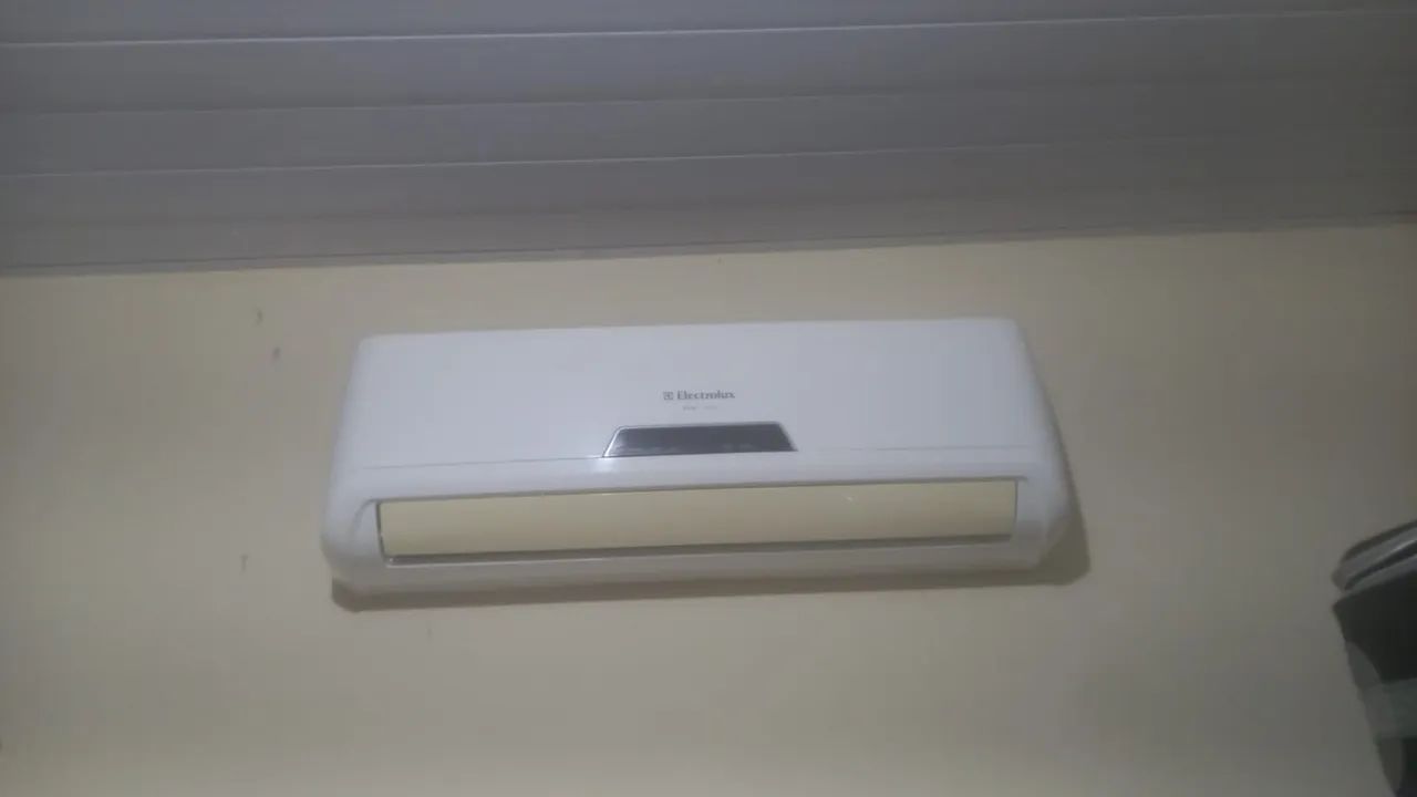 Vendo Ar condicionado eletrolux