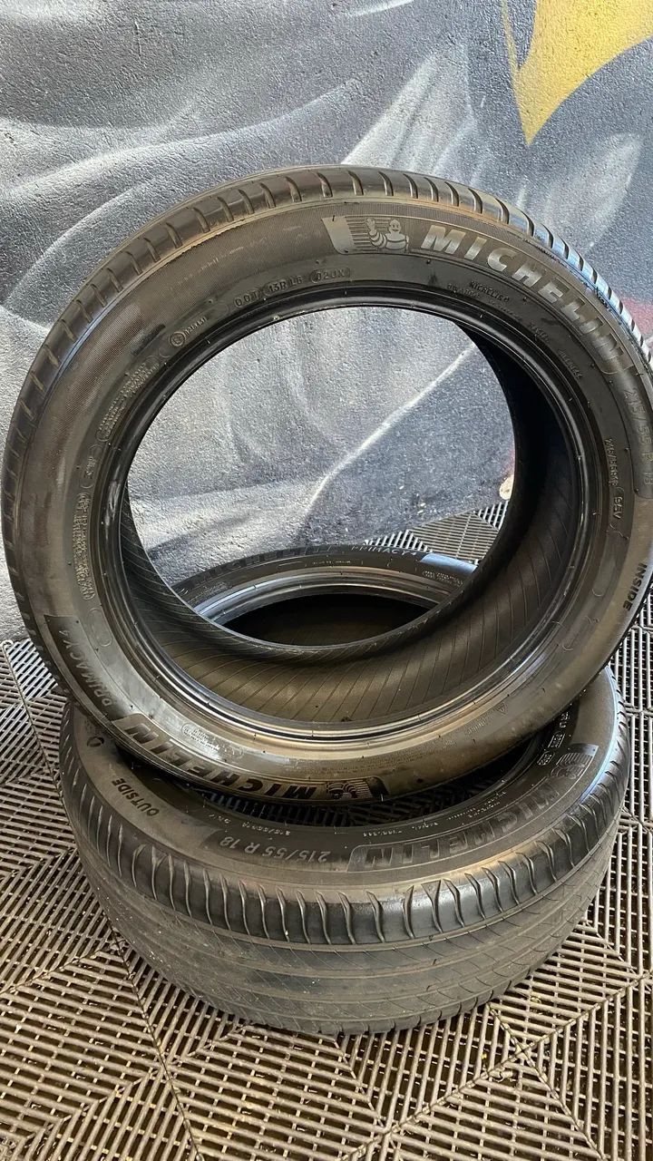 Pneu Michelin 215/55 R18 - Foto 2