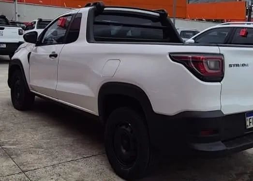 Fiat Strada Endurance 1.4 Flex 8V CS Plus 2023 - Foto 4