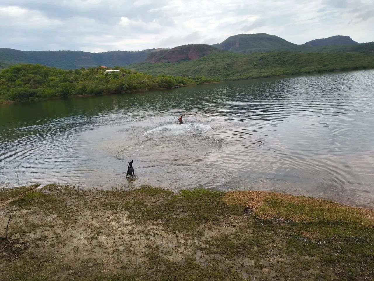 Rancho Beira represa dó estreito  sacramento mg