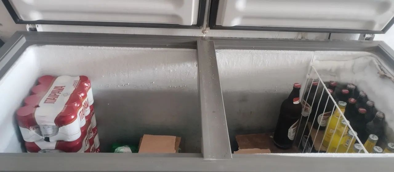 Vendo freezer semi novo - Foto 2