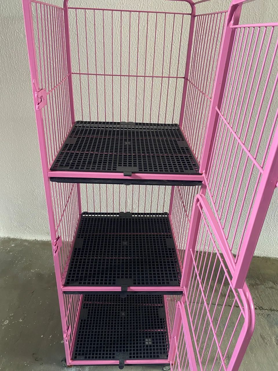Canil Gatil Vertical De 3 Gaiolas Pet Shop Banho E Tosa Cor Rosa - Foto 4
