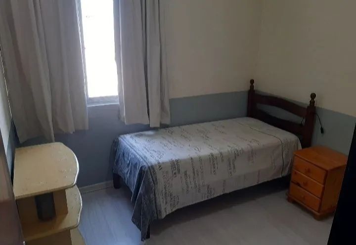 QUARTO P HOMEM