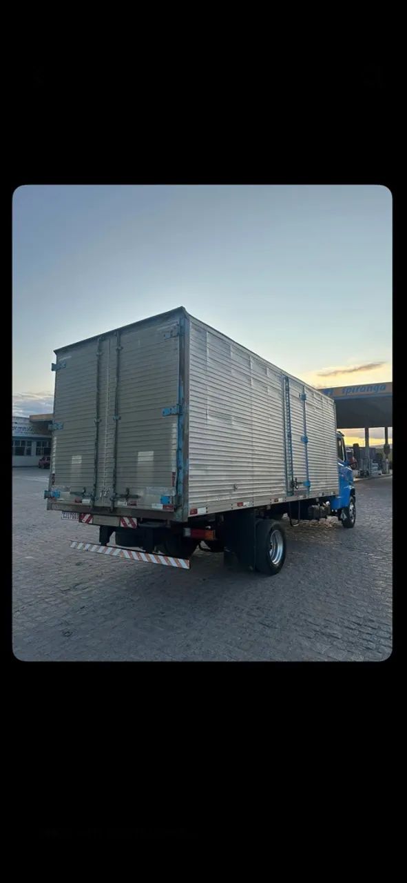 MB 710  - Foto 4
