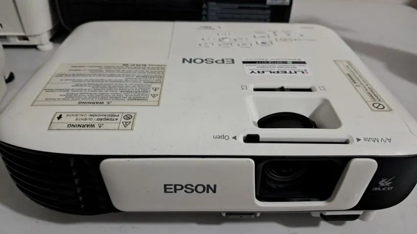 Projetor Epson PowerLite S41+