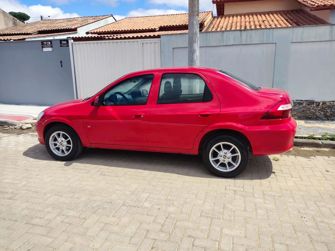 Chevrolet Prisma PRISMA Sed. Maxx/ LT 1.4 8V ECONOF. 4p 2012