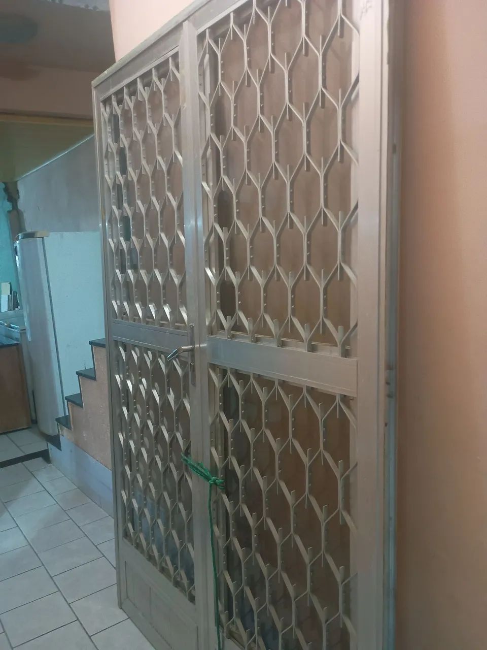 Porta de alumínio com vidro  - Foto 3