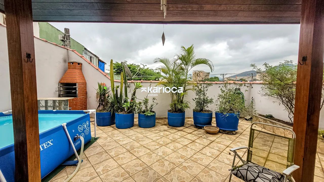 Casa Duplex em condomínio - 130m² - 2 Quartos com dependência + imóvel anexo - Foto 3