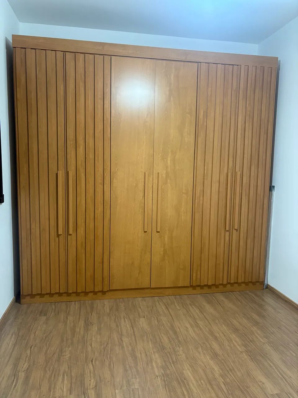 Guarda-Roupa 6 Portas - Foto 3