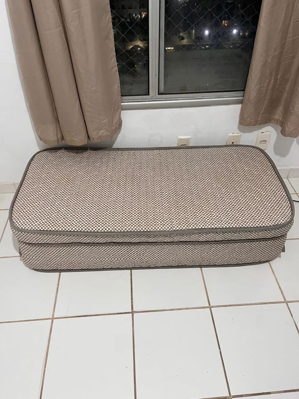 Puff dobrável / sofá cama