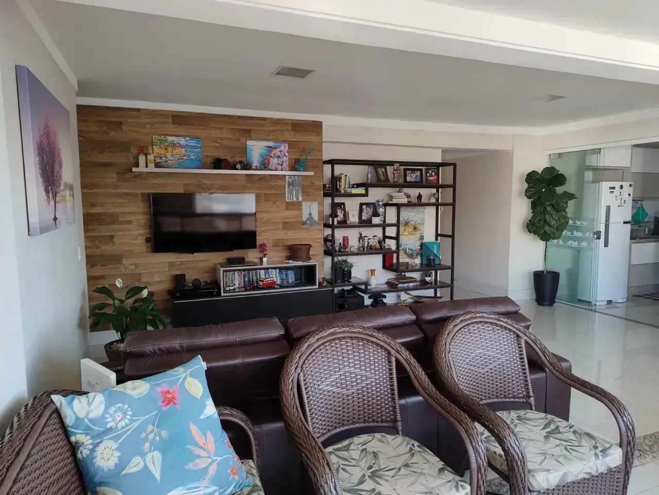 3 QUARTOS COM 2 VAGAS NO SETOR BUENO!    More em uma das regiões mais valorizadas de Goiân - Foto 2