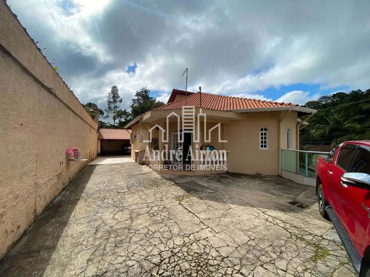 Casa à venda 04-Dormitórios - Foto 2