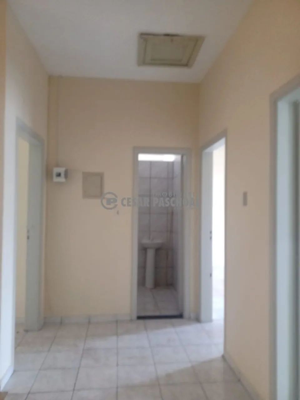 Ponto Comercial Normal Centro Prédio comercial com 03 quartos com armários, sendo 01 suíte - Foto 4