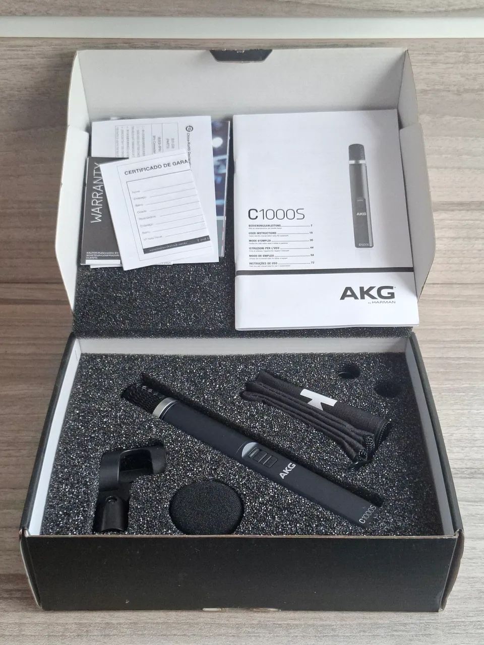 Microfone AKG C1000s - Nunca utilizado - Microfones e Gravadores