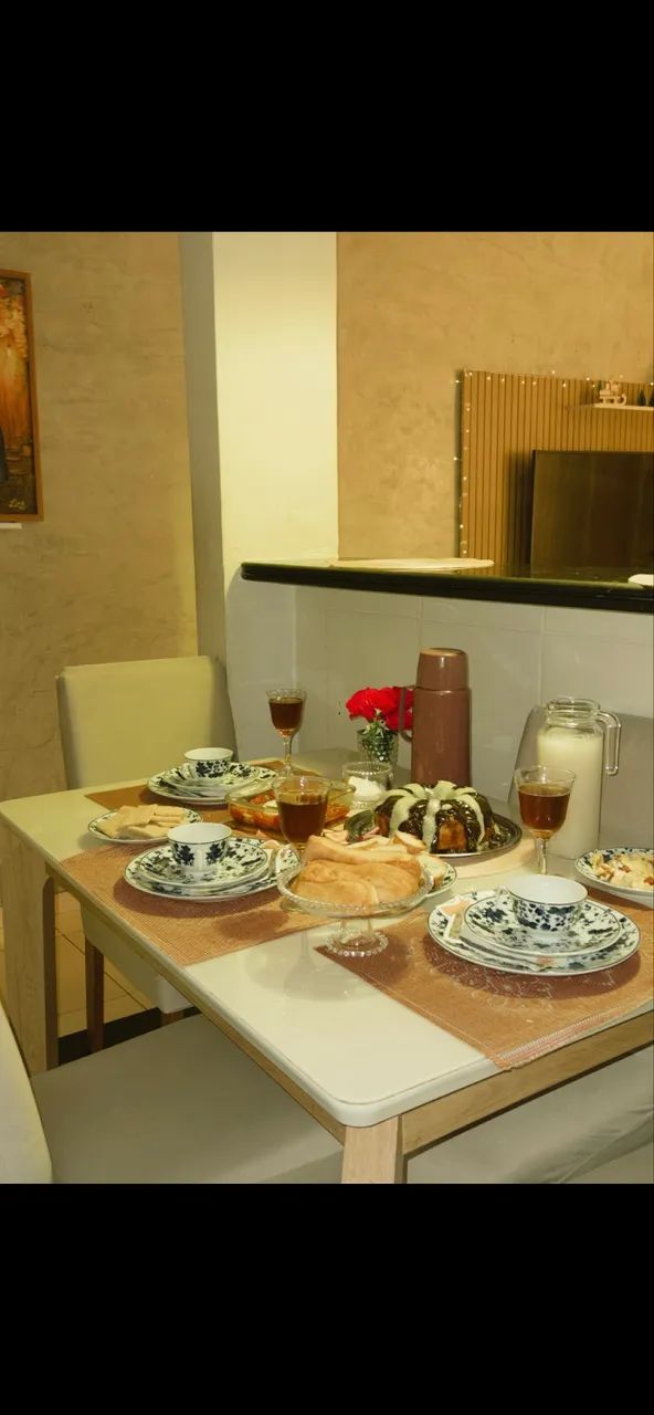 Mesa com 4 cadeiras  - Foto 3