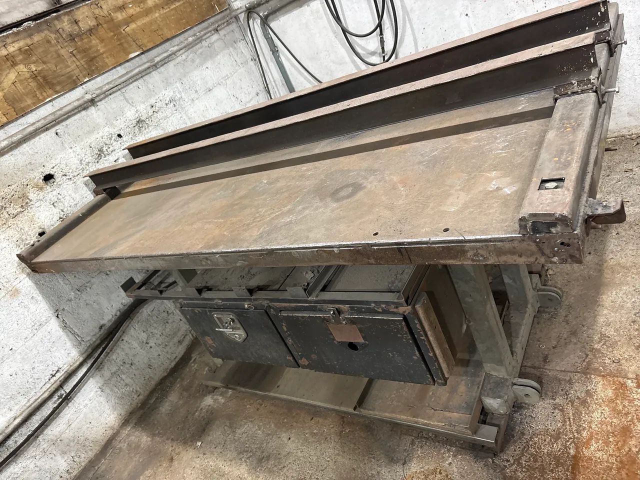 Bancada de Trabalho de aço  - Foto 2