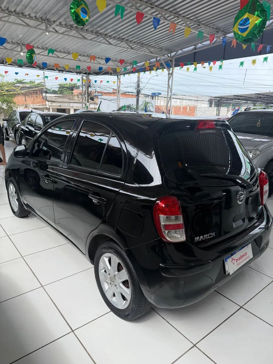 Nissan March S 1.0 16V Flex Fuel 5P 2013